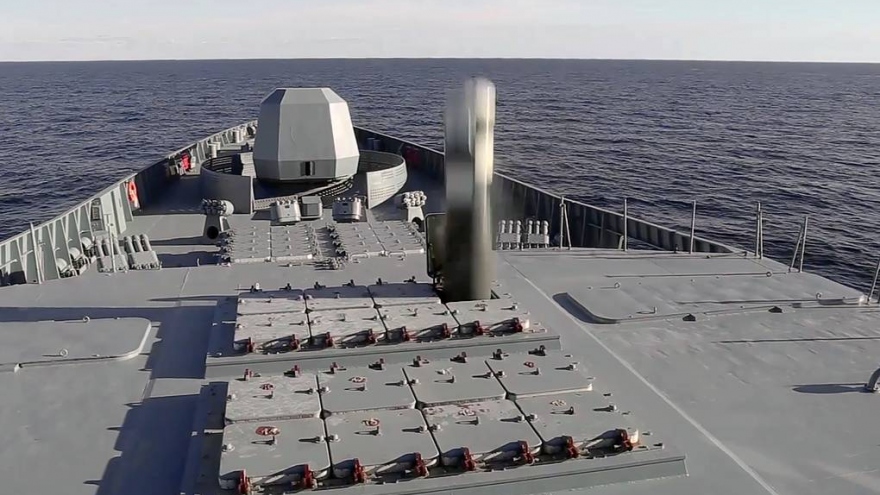 Chiến hạm Nga phóng tên lửa siêu thanh Zircon ở Bạch Hải